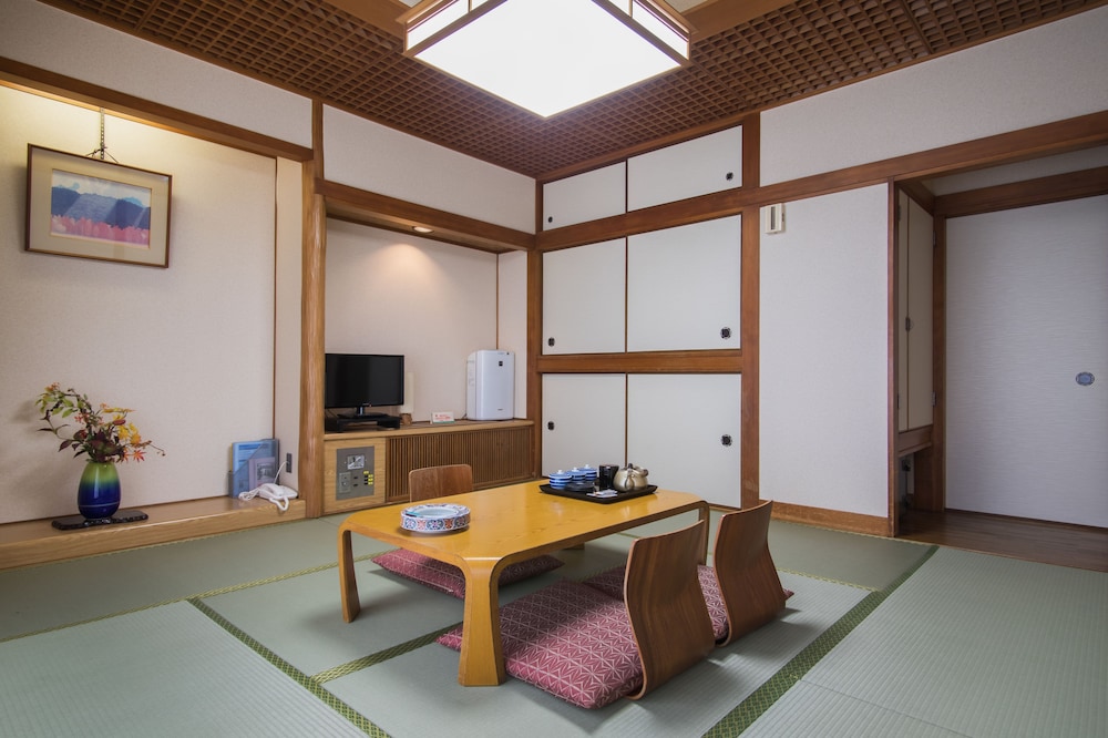 かねよし旅館 大阪