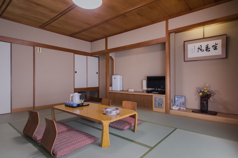 かねよし旅館 大阪