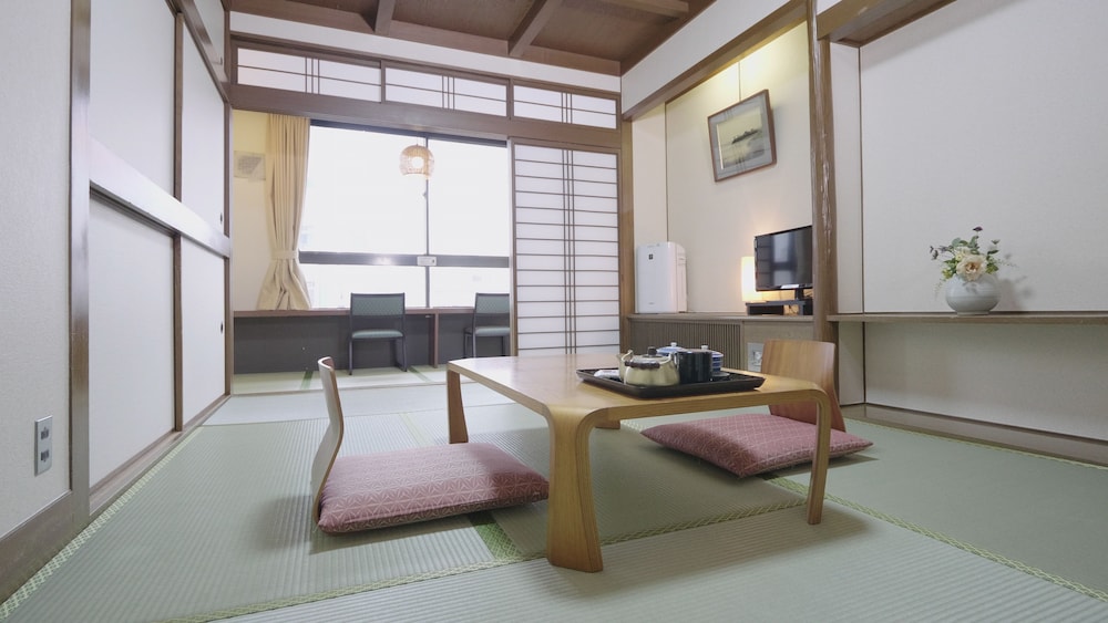 かねよし旅館 大阪