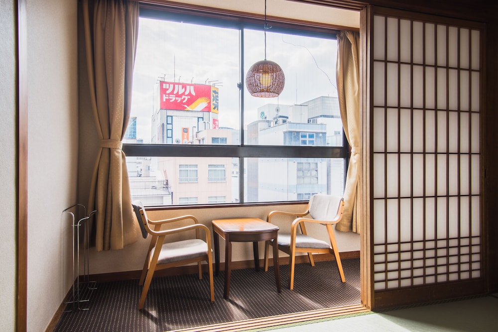 かねよし旅館 大阪