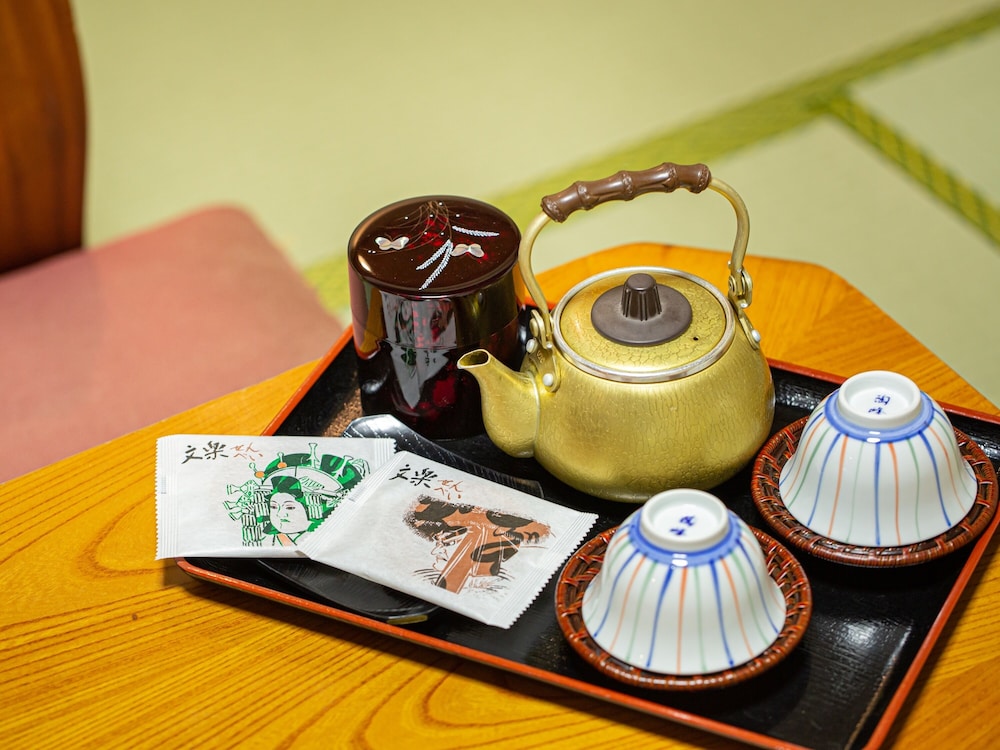 かねよし旅館 大阪