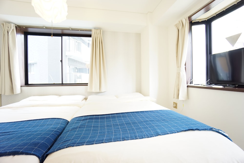 TERRY'S APARTMENT NAMBA I G04E 大阪