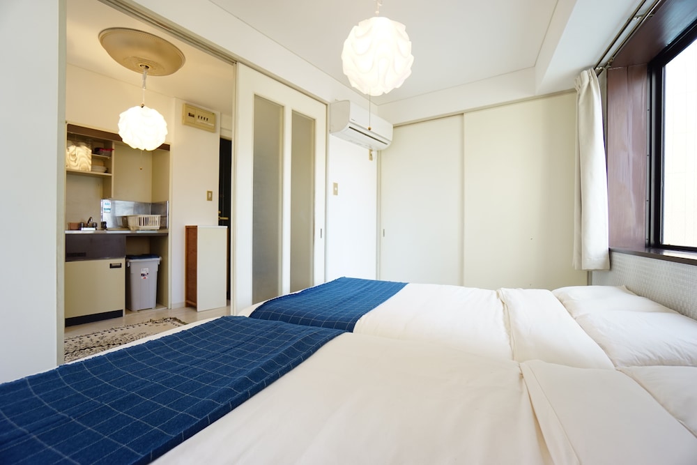 TERRY'S APARTMENT NAMBA I G04E 大阪
