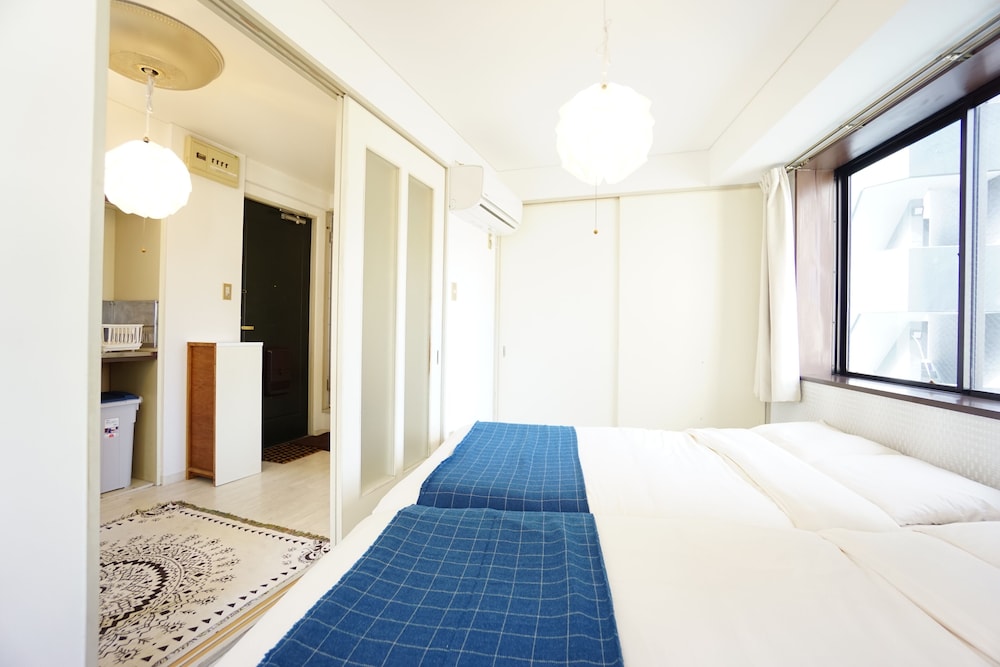 TERRY'S APARTMENT NAMBA I G04E 大阪