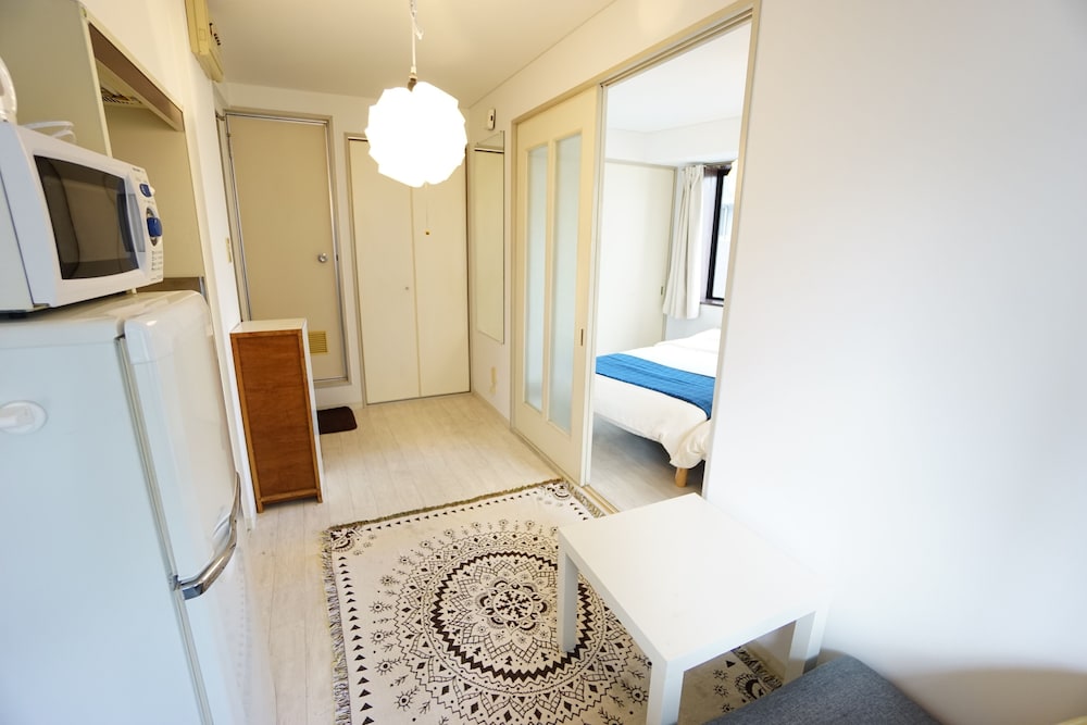 TERRY'S APARTMENT NAMBA I G04E 大阪
