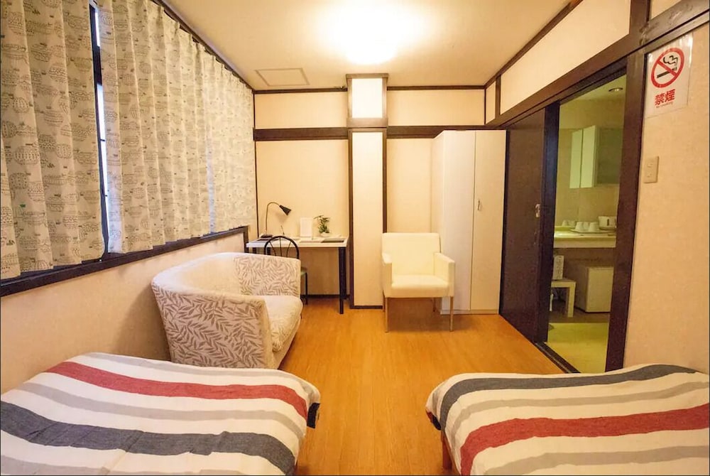 SHIRAKABANOYADO-AKINAI 大阪