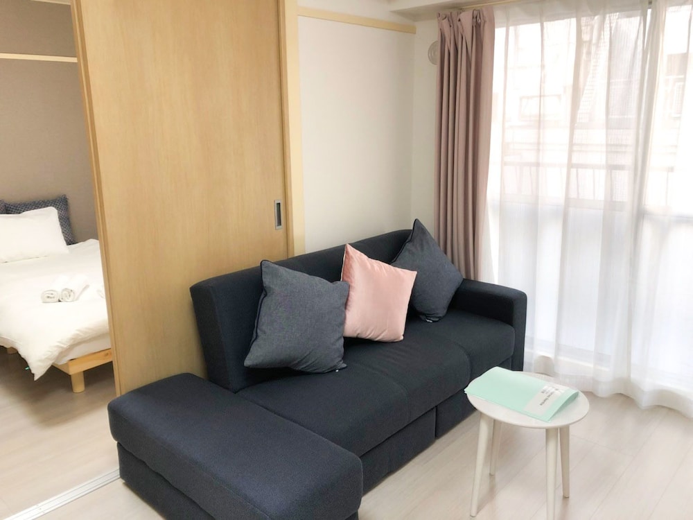 SHINSAIBASHI FAMILY HOUSE 大阪