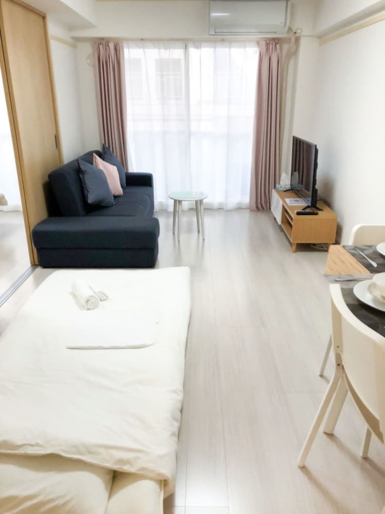 SHINSAIBASHI FAMILY HOUSE 大阪