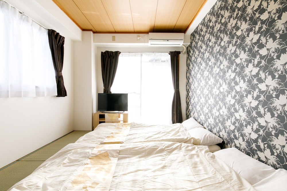 和 MODERN ROOM TENMA 大阪