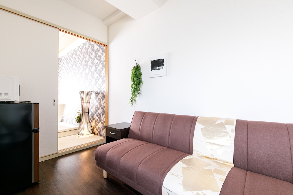 和 MODERN ROOM TENMA 大阪