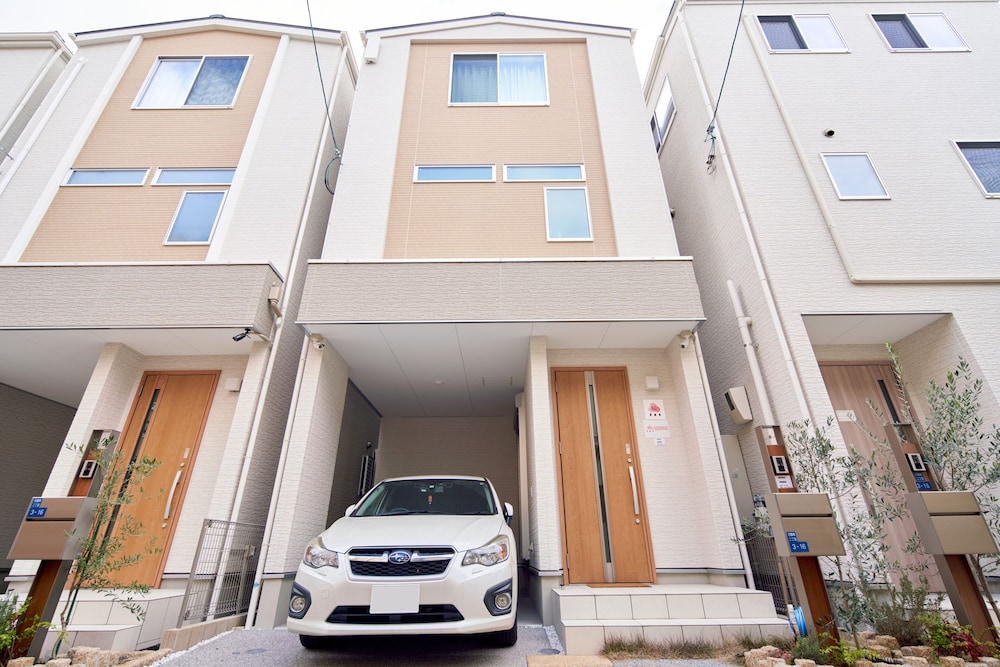NEIHAN YAKYO HOUSE 大阪
