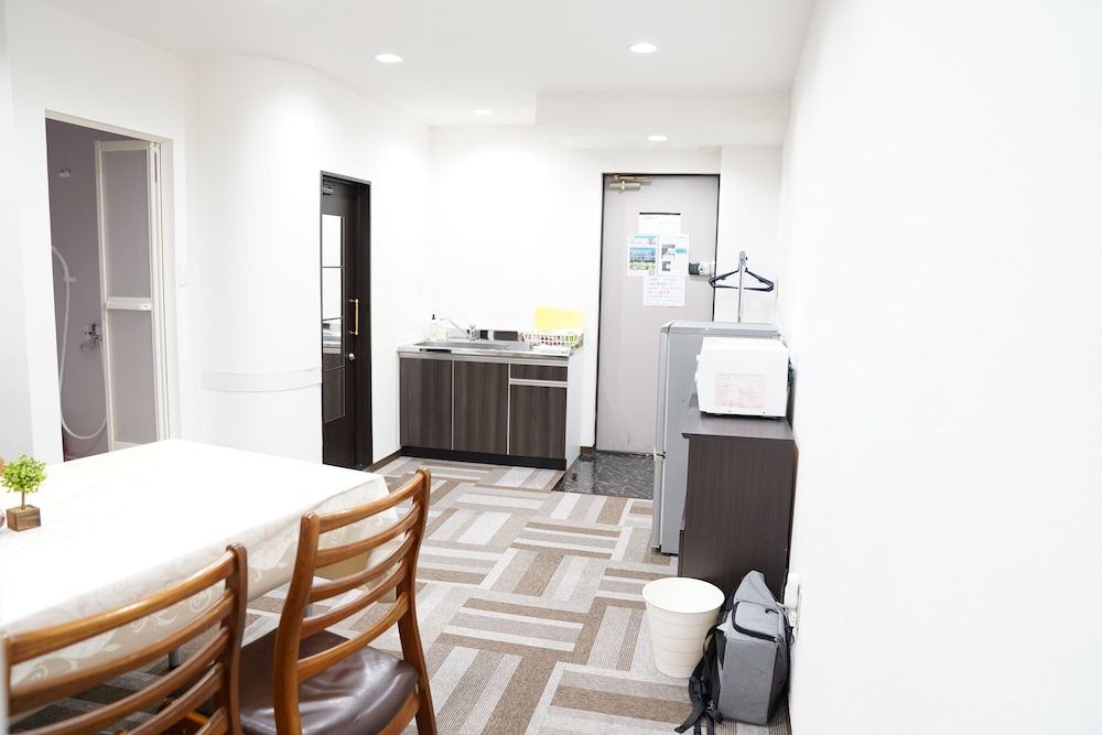 METRO HANAZONOCHO APARTMENT 1 大阪