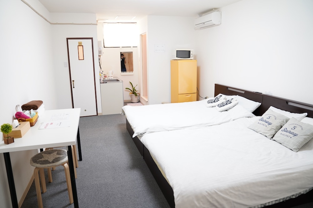 METRO HANAZONOCHO APARTMENT 1 大阪