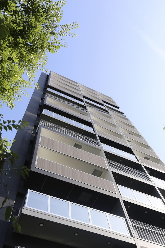 DESIGNER PENTHOUSE NANBA EAST 大阪