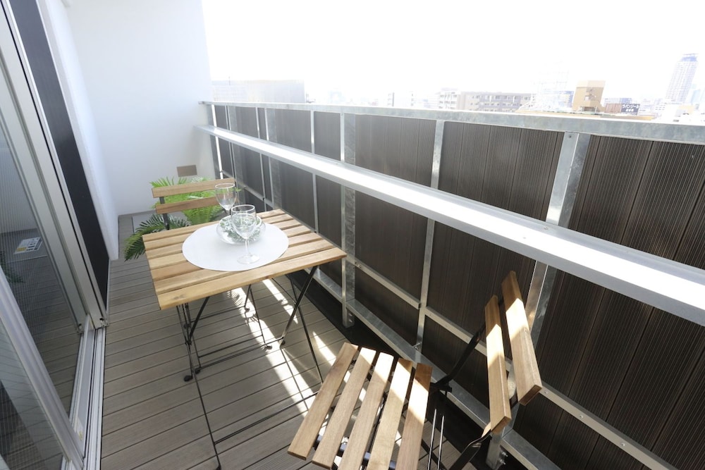 DESIGNER PENTHOUSE NANBA EAST 大阪