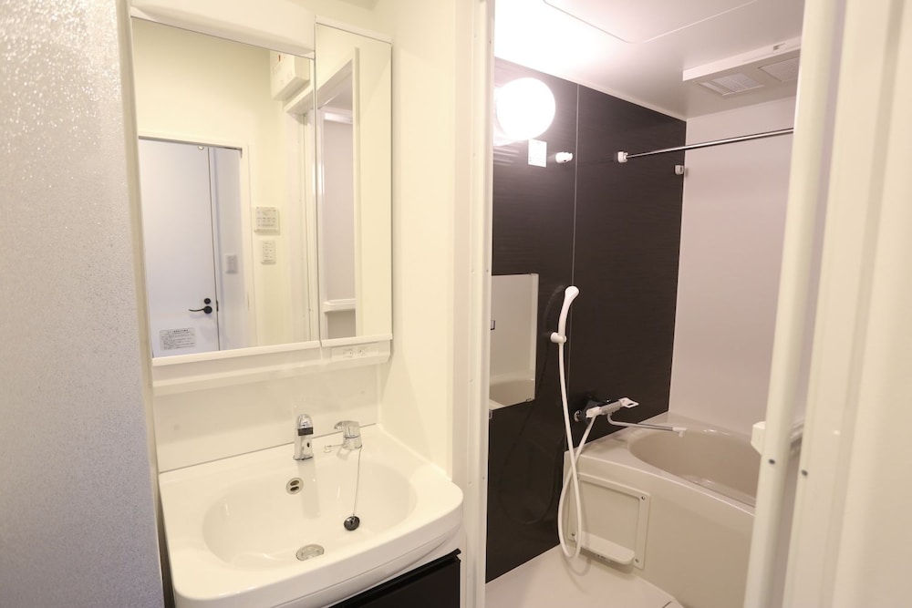 DESIGNER PENTHOUSE NANBA EAST 大阪