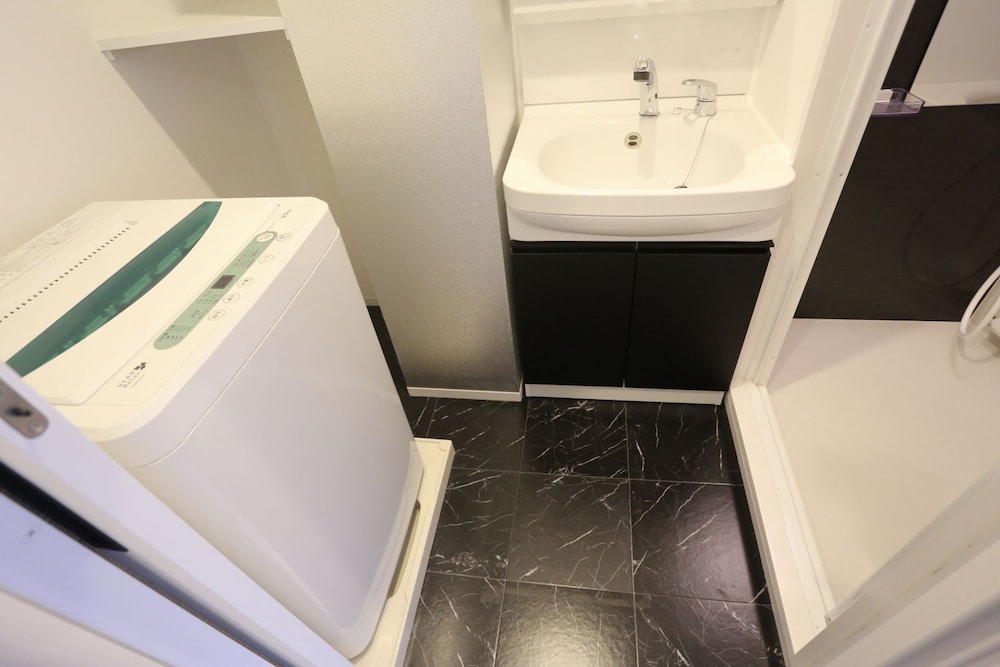 DESIGNER PENTHOUSE NANBA EAST 大阪