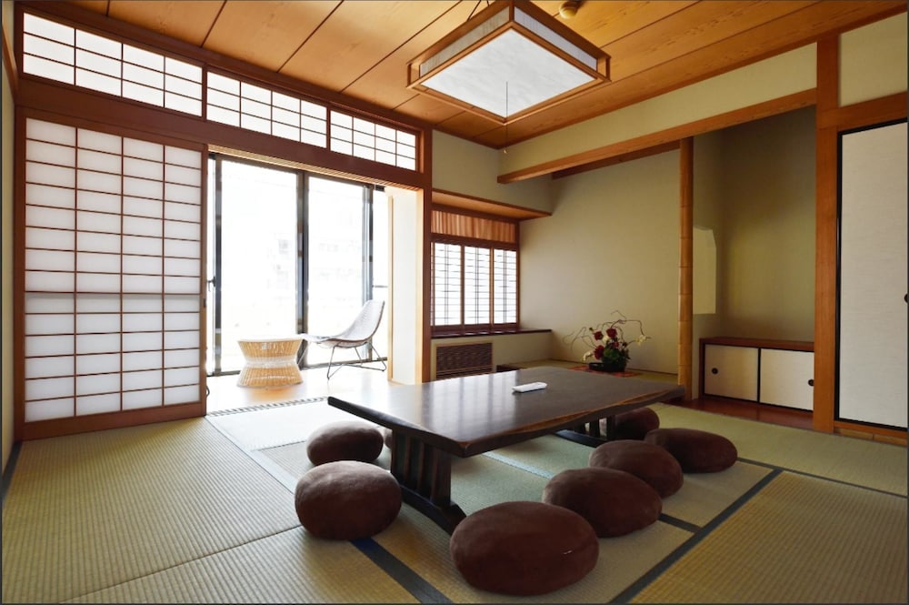ボナール国分寺 601 大阪