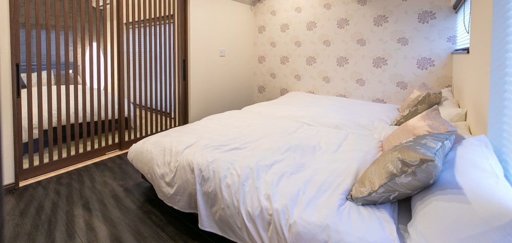 CASA GRAPP NISHIKUJO 大阪