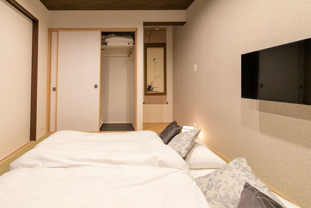 CASA GRAPP NISHIKUJO 大阪