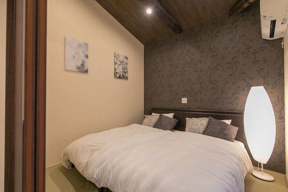 CASA GRAPP NISHIKUJO 大阪