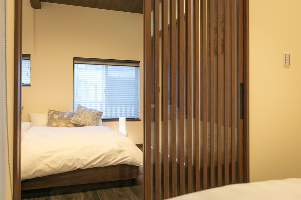 CASA GRAPP NISHIKUJO 大阪