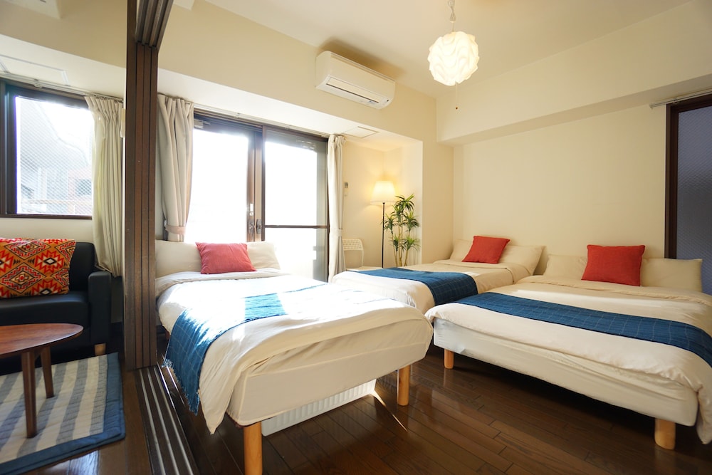 TERRY'S APARTMENT SHINSAIBASHI EAST I G04B 大阪