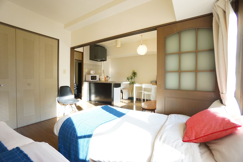 TERRY'S APARTMENT SHINSAIBASHI EAST I G04B 大阪