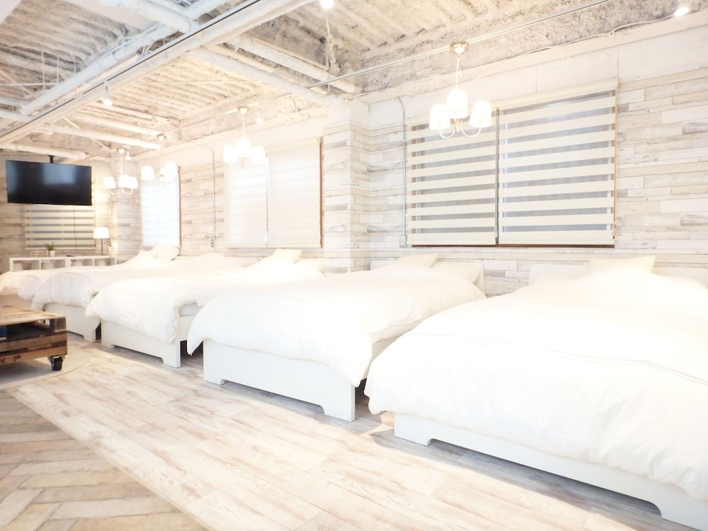 DESIGNERS HOTEL U-HOUSE 大阪