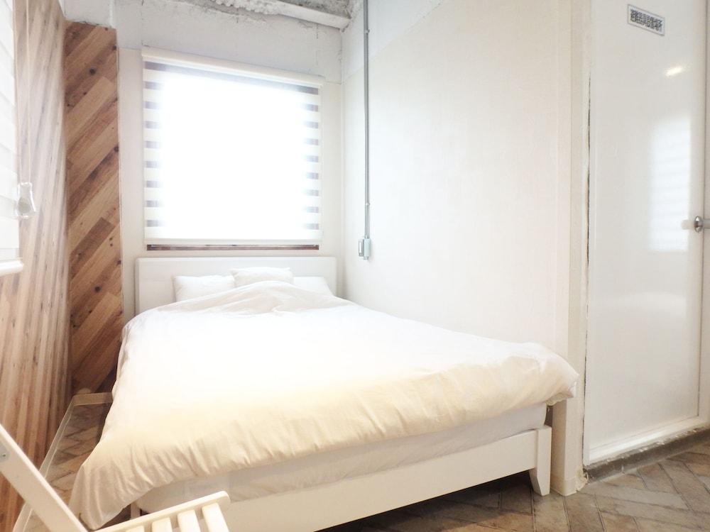 DESIGNERS HOTEL U-HOUSE 大阪