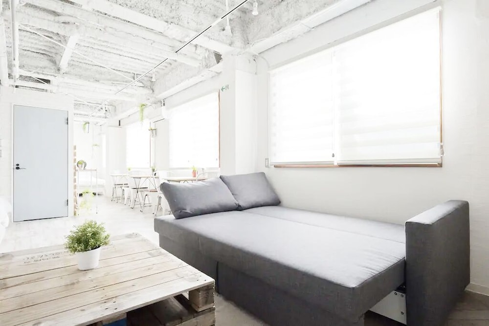DESIGNERS HOTEL U-HOUSE 大阪