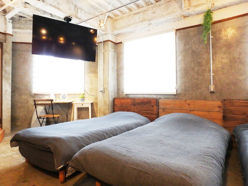 DESIGNERS HOTEL U-HOUSE 大阪