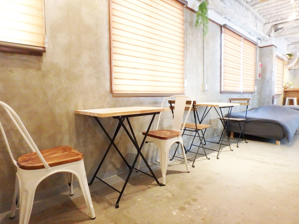 DESIGNERS HOTEL U-HOUSE 大阪