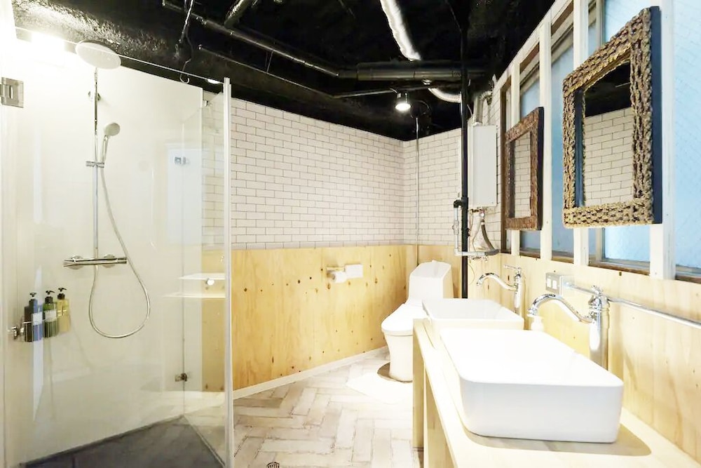 DESIGNERS HOTEL U-HOUSE 大阪