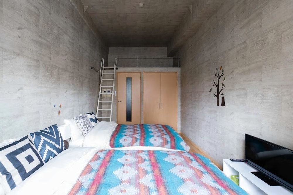 TERRY'S APARTMENT NAMBA SOUTH I V04A 大阪