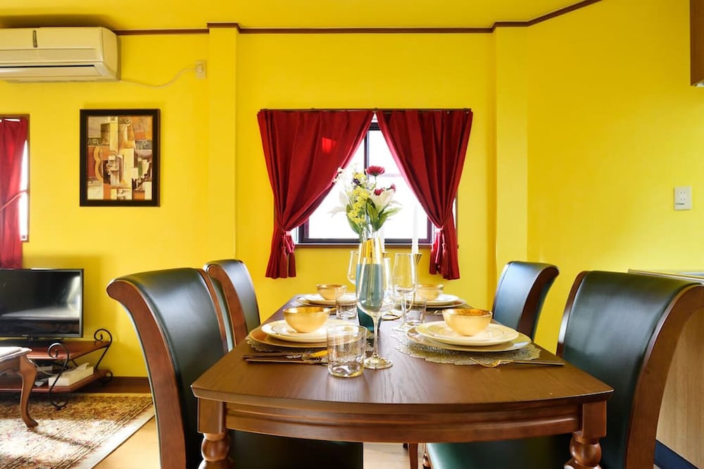 PRIVATE HOUSE ST8 大阪
