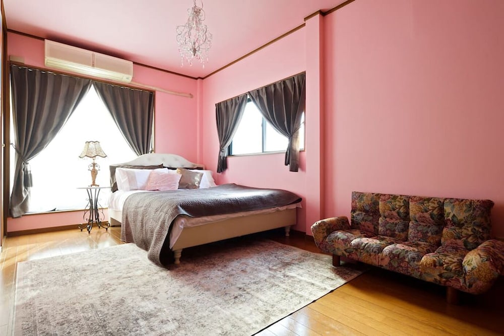 PRIVATE HOUSE ST8 大阪