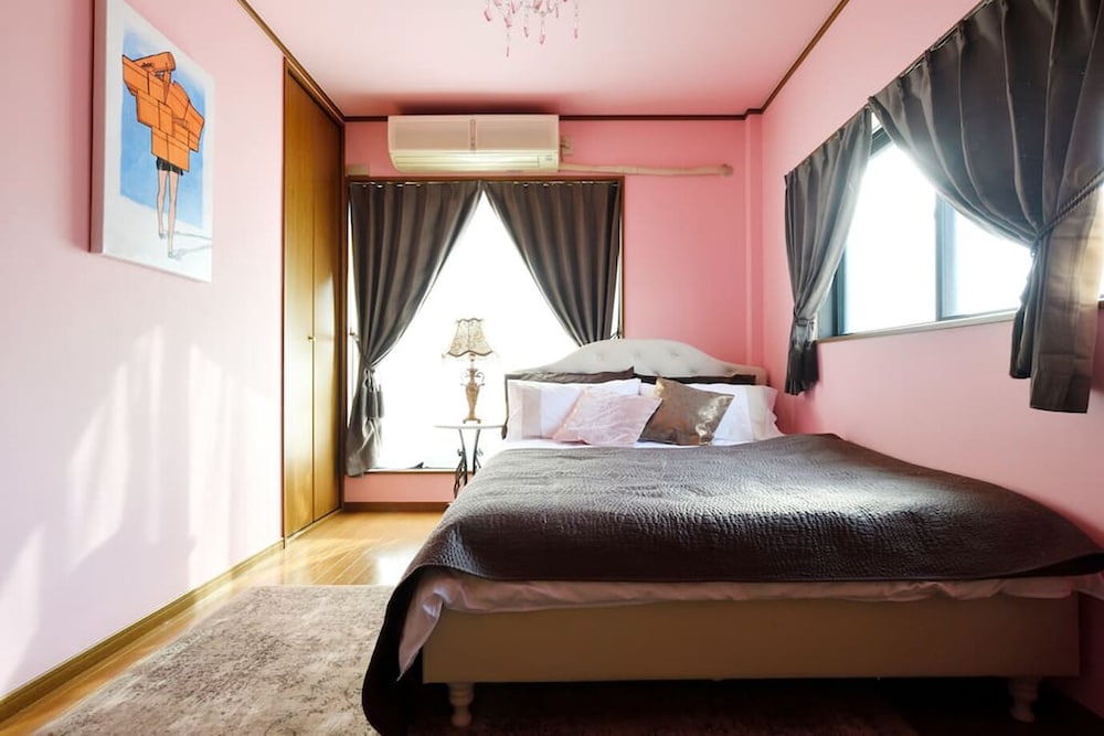 PRIVATE HOUSE ST8 大阪