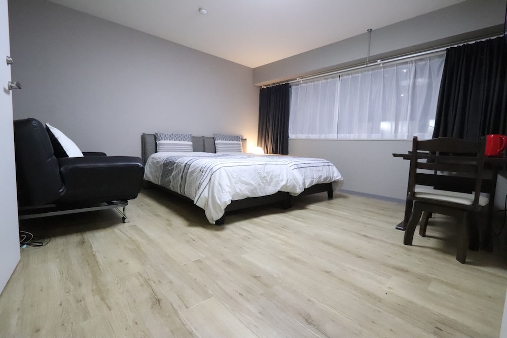 RESIDENCE OSAKA NIPPONBASHI 大阪