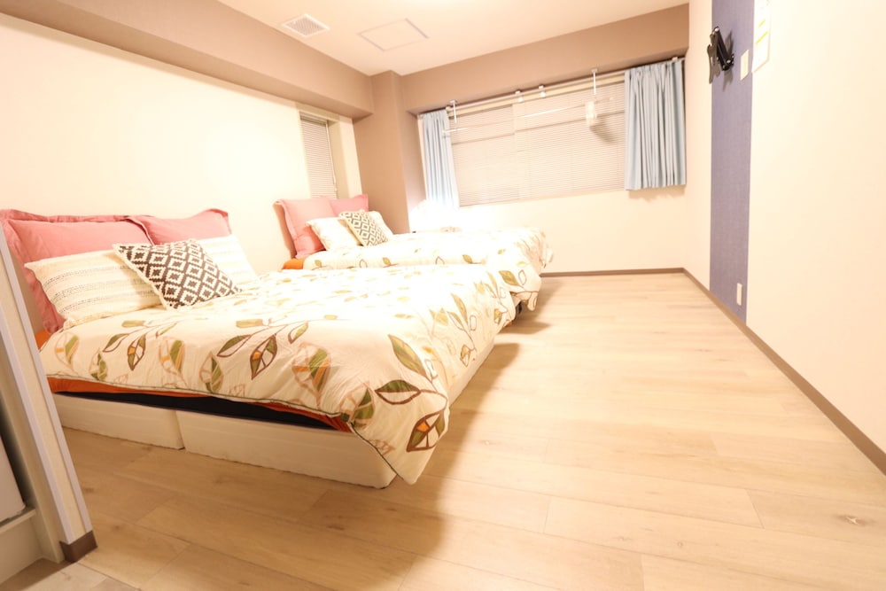 RESIDENCE OSAKA NIPPONBASHI 大阪