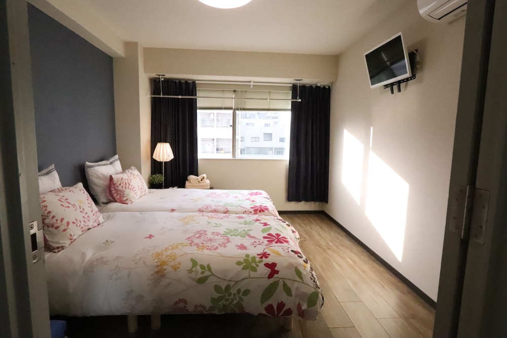 RESIDENCE OSAKA NIPPONBASHI 大阪