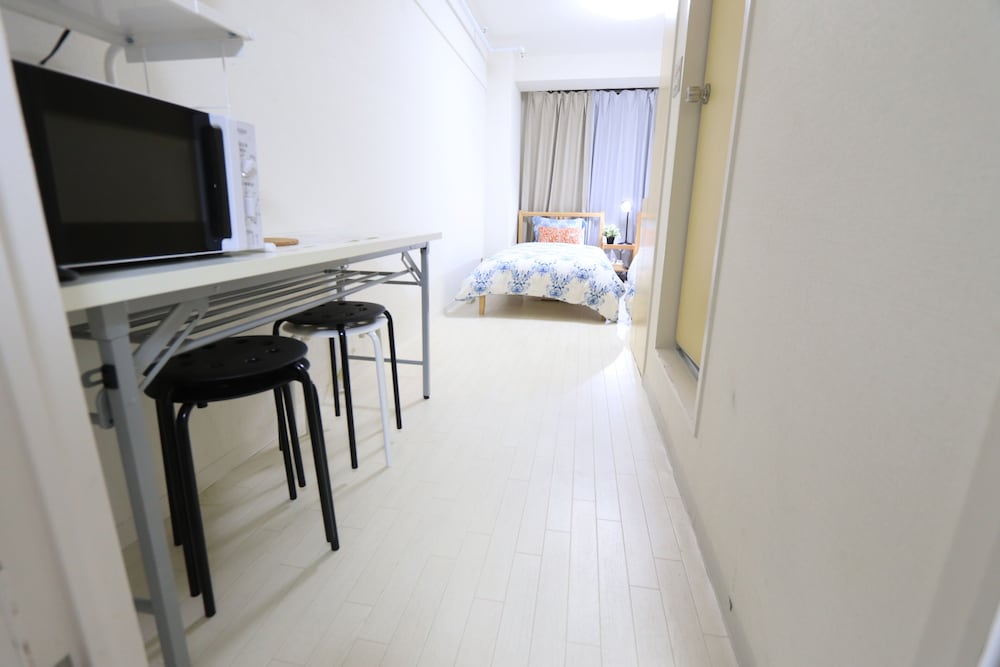 RESIDENCE OSAKA NIPPONBASHI 大阪