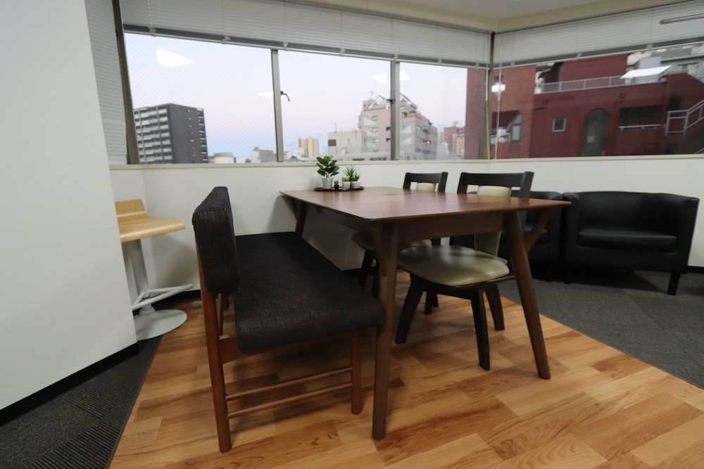 RESIDENCE OSAKA NIPPONBASHI 大阪