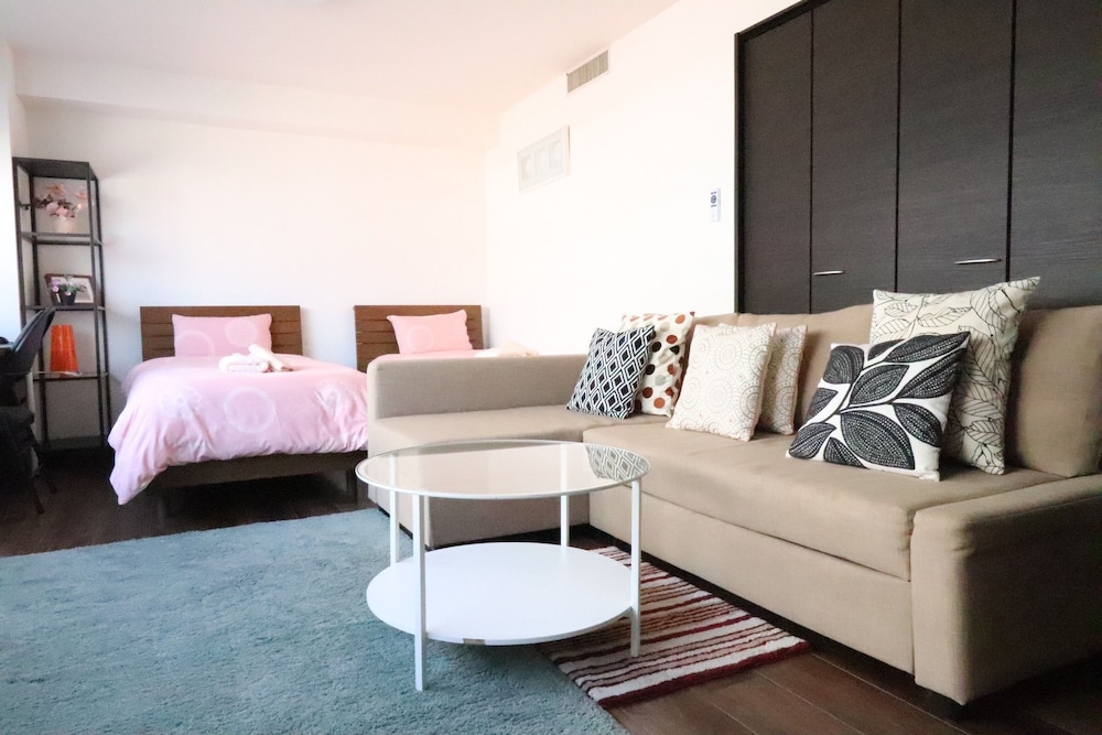 RESIDENCE OSAKA NIPPONBASHI 大阪