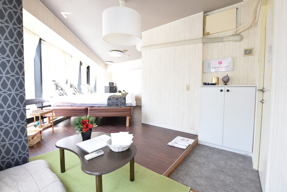 BALCONE UCHIKYUHOJI 大阪