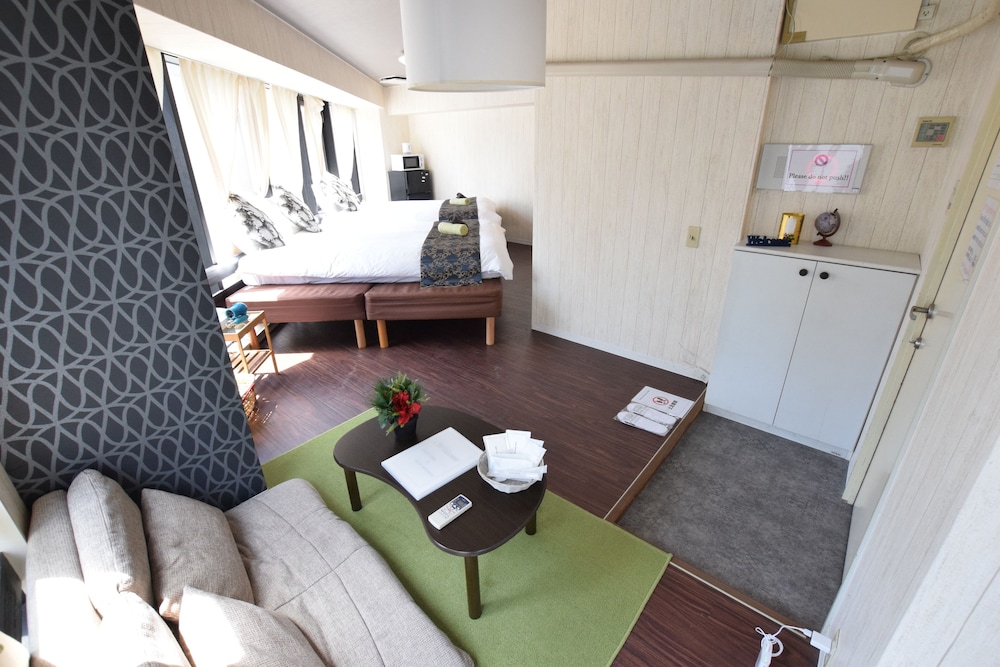 BALCONE UCHIKYUHOJI 大阪