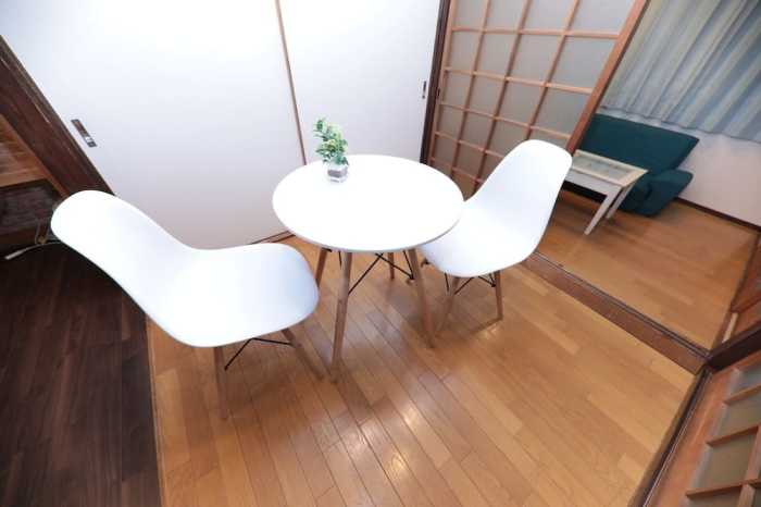 BRICK HOUSE NEAR OSAKA CASTLE 217-1 大阪