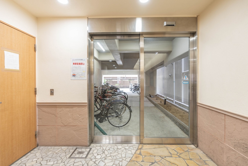 COZY & EASY STAY APT NAMBA SOUTH WEST 大阪