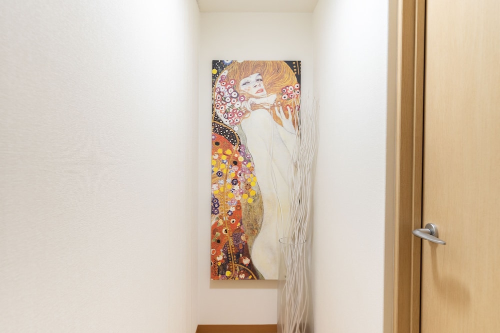 TSUTENKAKU FASHION VILLA YX 大阪