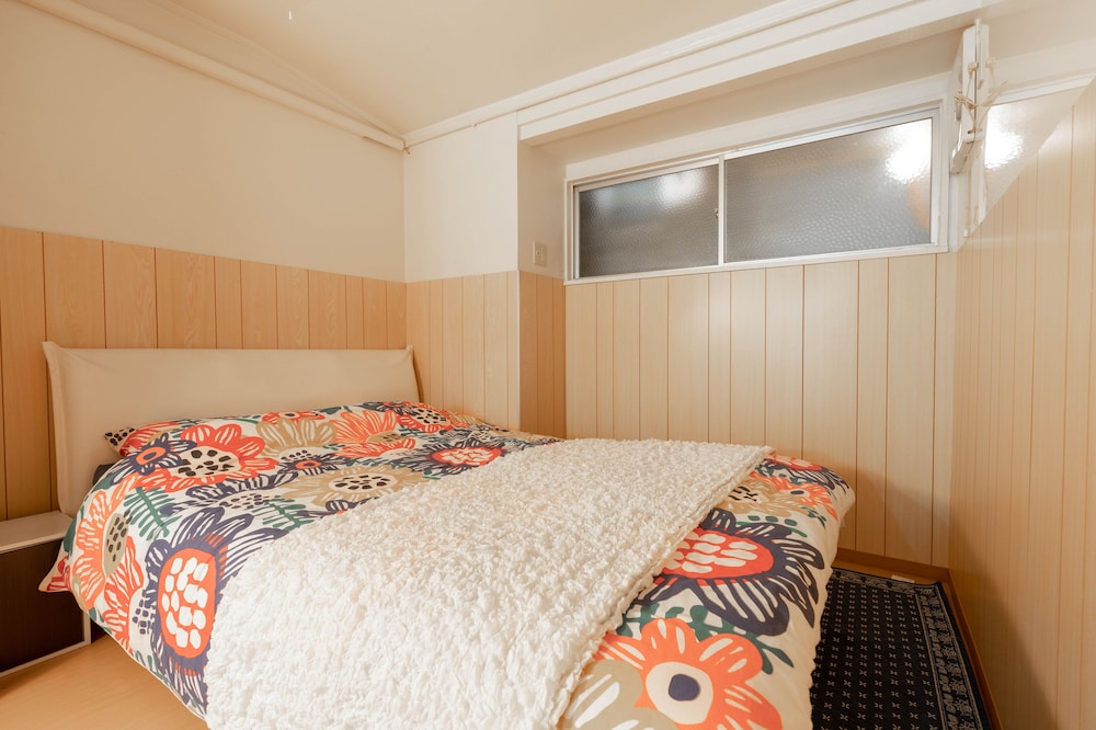 TSUTENKAKU FASHION VILLA YX 大阪